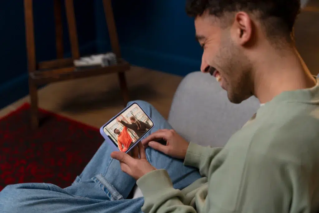 🎮 2. العب ألعاب الهاتف المحمول وا كسب المال
